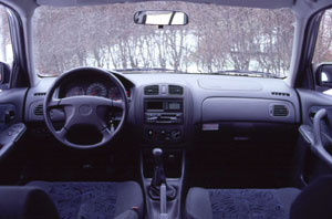 Mazda 323F 1.5 i 16V Hatchback